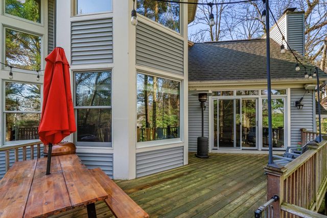 8184 Barony Point, Texas Twp, MI 49071