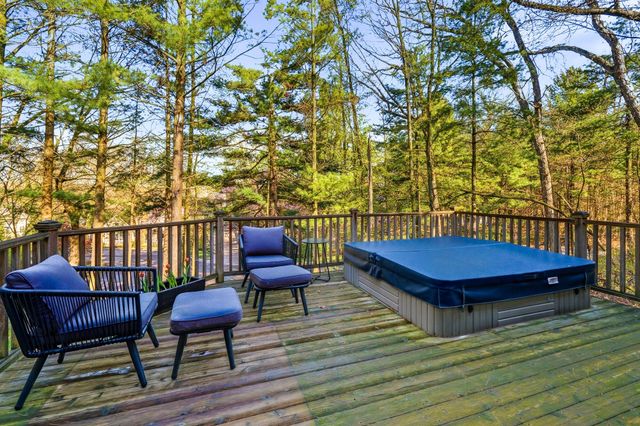 8184 Barony Point, Texas Twp, MI 49071
