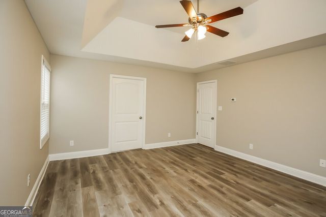 137 Sweetspring Way, Lawrenceville, GA 30045