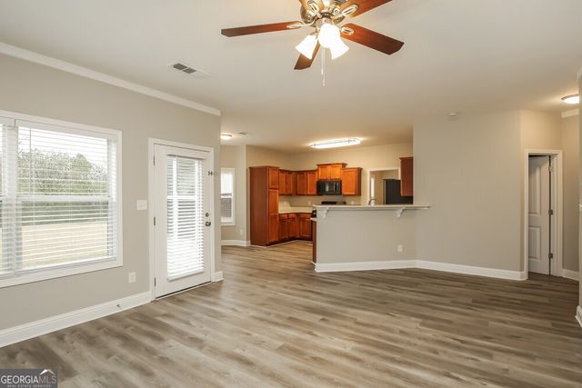 137 Sweetspring Way, Lawrenceville, GA 30045