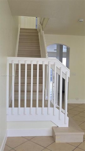 5440 NW 107th Ave 211, Doral, FL 33178