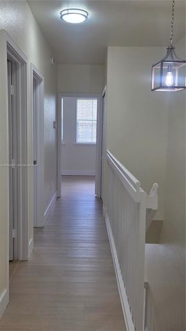 5440 NW 107th Ave 211, Doral, FL 33178