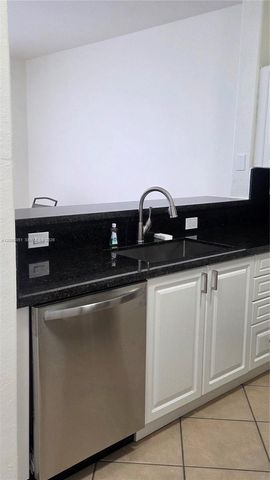 5440 NW 107th Ave 211, Doral, FL 33178