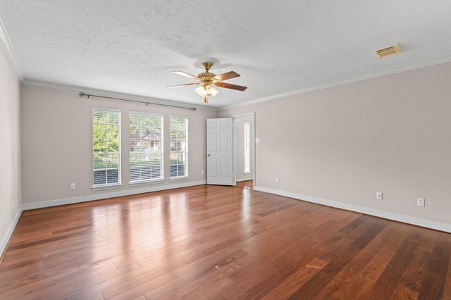 7414 Starbridge Drive, Houston, TX 77095