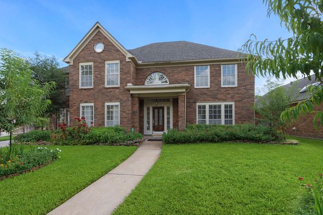 7414 Starbridge Drive, Houston, TX 77095