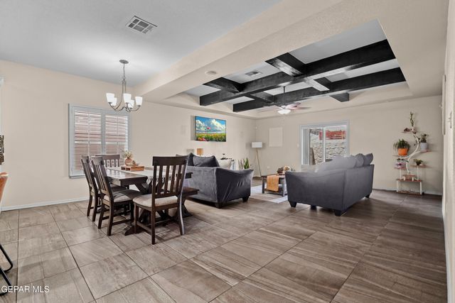 14203 Greg Allen, El Paso, TX 79938