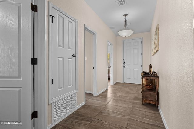 14203 Greg Allen, El Paso, TX 79938