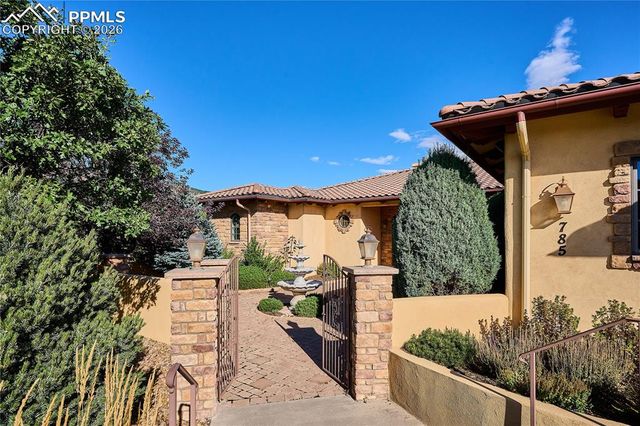 785 Forest View Way, Monument, CO 80132