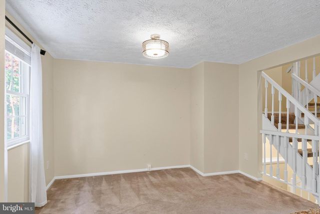 7973 TYSON OAKS CIR, Vienna, VA 22182