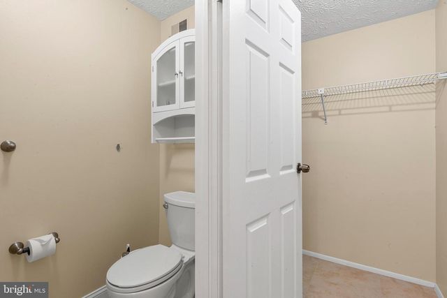 7973 TYSON OAKS CIR, Vienna, VA 22182