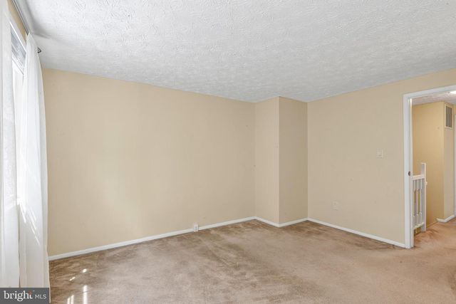7973 TYSON OAKS CIR, Vienna, VA 22182