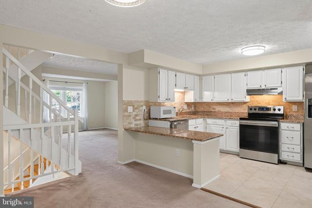 7973 TYSON OAKS CIR, Vienna, VA 22182
