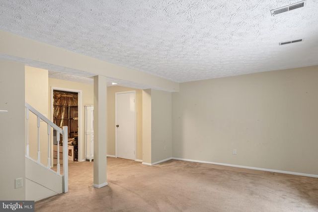 7973 TYSON OAKS CIR, Vienna, VA 22182