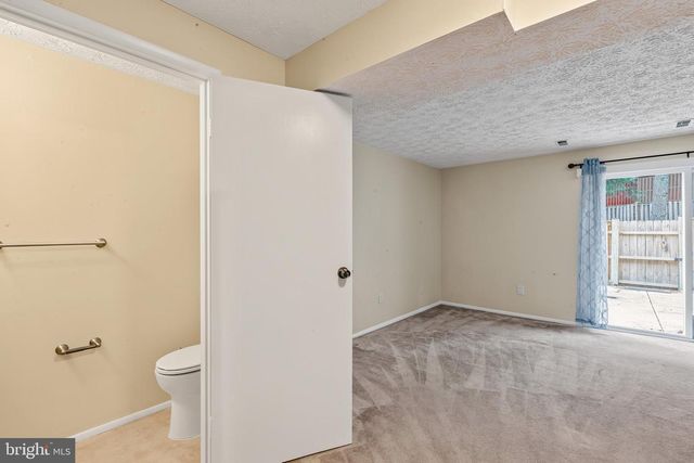 7973 TYSON OAKS CIR, Vienna, VA 22182