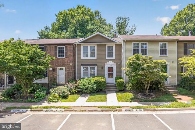7973 TYSON OAKS CIR, Vienna, VA 22182