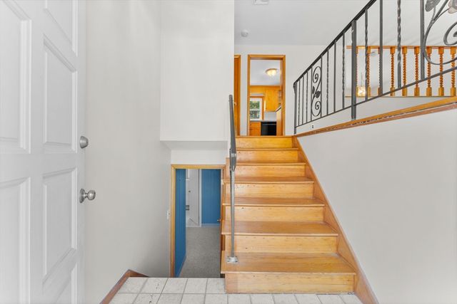 6 Cedarcrest Terrace, Boston, MA 02132
