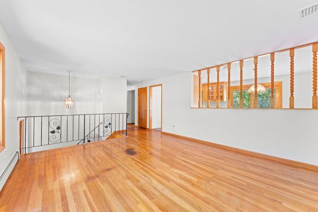 6 Cedarcrest Terrace, Boston, MA 02132