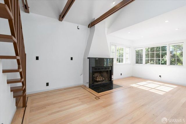 160 Andover Street, San Francisco, CA 94110