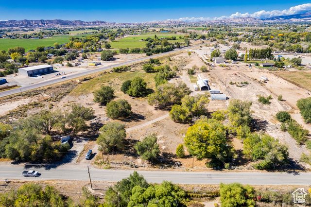 3310 S 2500 E, Vernal, UT 84078