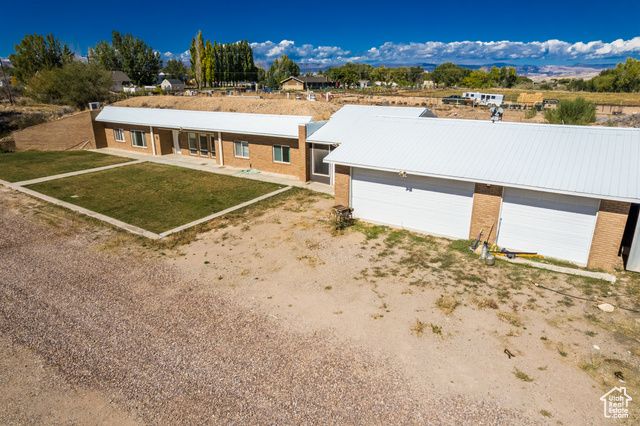 3310 S 2500 E, Vernal, UT 84078