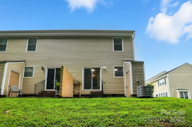 1101 Surry Lane, Gastonia, NC 28054