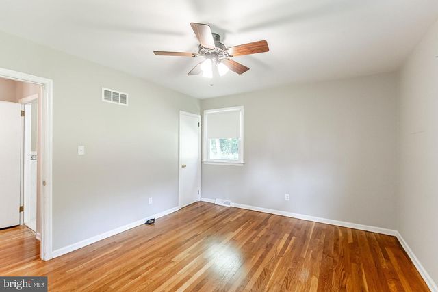 823 GRANDE LN, Hockessin, DE 19707