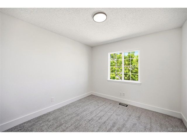 19036 E Ithaca Pl, Aurora, CO 80013