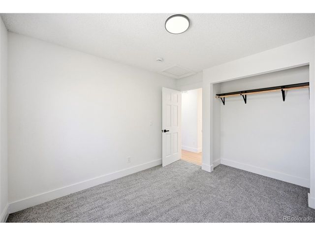 19036 E Ithaca Pl, Aurora, CO 80013