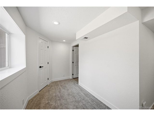 19036 E Ithaca Pl, Aurora, CO 80013
