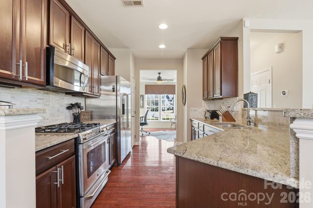 5938 Union Pacific Avenue, Charlotte, NC 28210