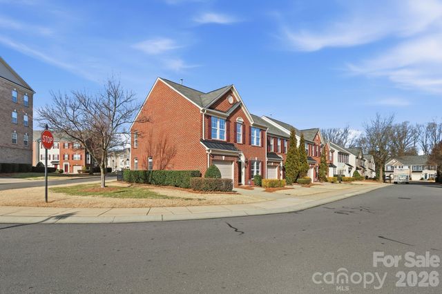 5938 Union Pacific Avenue, Charlotte, NC 28210
