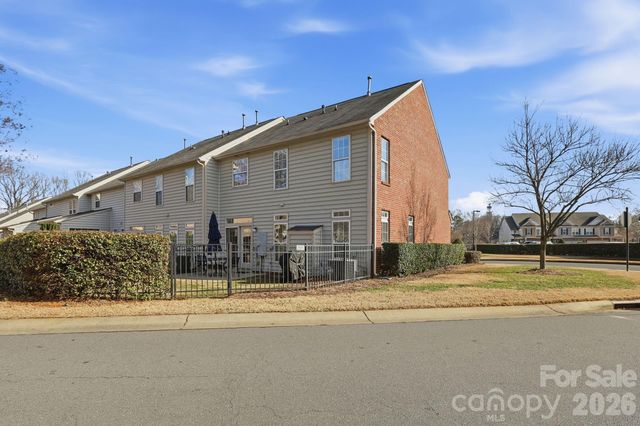 5938 Union Pacific Avenue, Charlotte, NC 28210