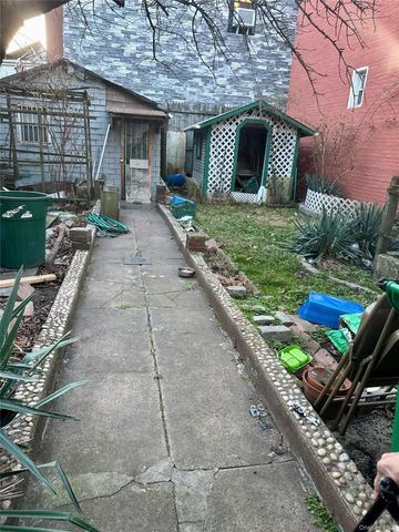 2842 Brighton 6th Street, Brooklyn, NY 11235