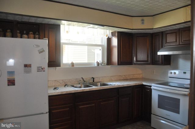 540 S 2ND ST, Lykens, PA 17048