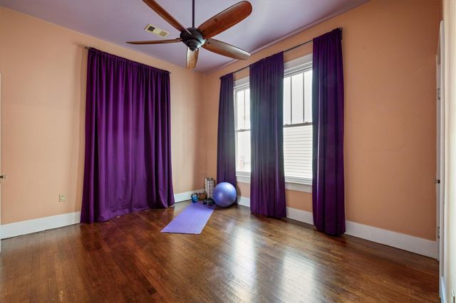 2112 Ursuline, Galveston, TX 77550