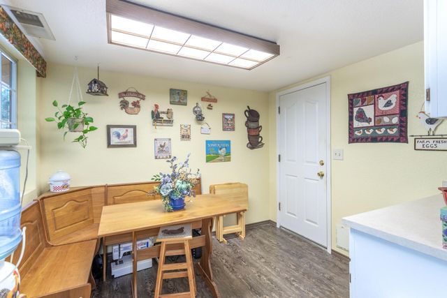 14240 Gordon Drive, Bella Vista, CA 96008