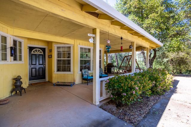 14240 Gordon Drive, Bella Vista, CA 96008