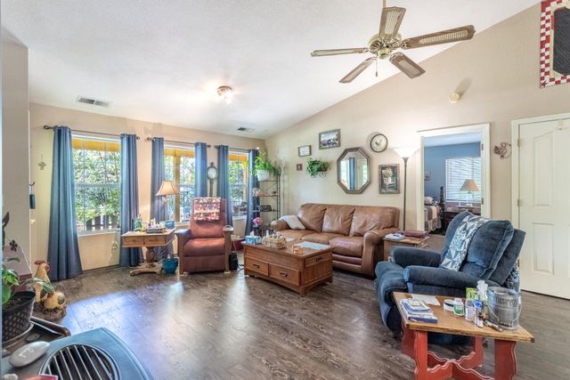 14240 Gordon Drive, Bella Vista, CA 96008