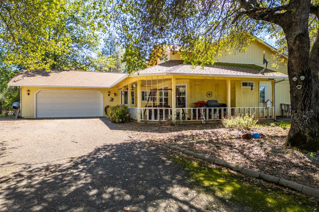 14240 Gordon Drive, Bella Vista, CA 96008