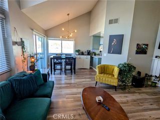 26857 Claudette 134, Canyon Country (santa Clarita), CA 91351