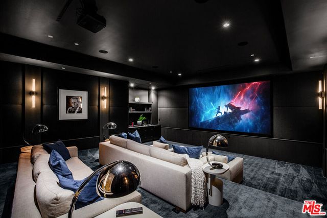 415 N Cliffwood Avenue, Los Angeles, CA 90049