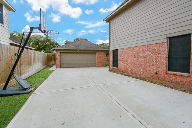 406 Billingford Drive, Katy, TX 77450