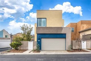 446 Chorus, Irvine, CA 92618