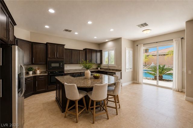 7270 Elessar Avenue, Las Vegas, NV 89178
