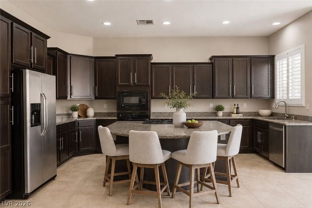 7270 Elessar Avenue, Las Vegas, NV 89178