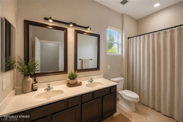7270 Elessar Avenue, Las Vegas, NV 89178