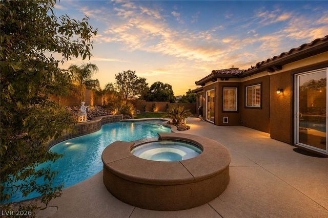 7270 Elessar Avenue, Las Vegas, NV 89178