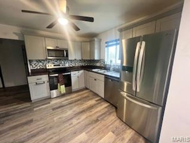 227 N Douglas Street, Hillsboro, IL 62049