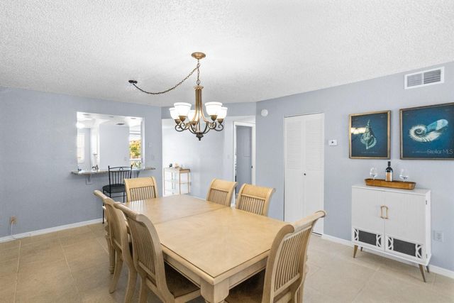 719 PINELLAS BAYWAY S 110, Tierra Verde, FL 33715