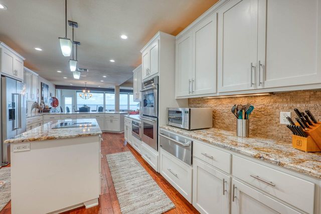 1103 The Cape RD 2, Horseshoe Bay, TX 78657